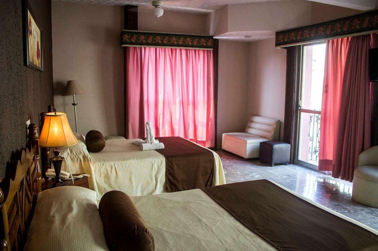 Hotel San Jorge เตปิก ภายนอก รูปภาพ